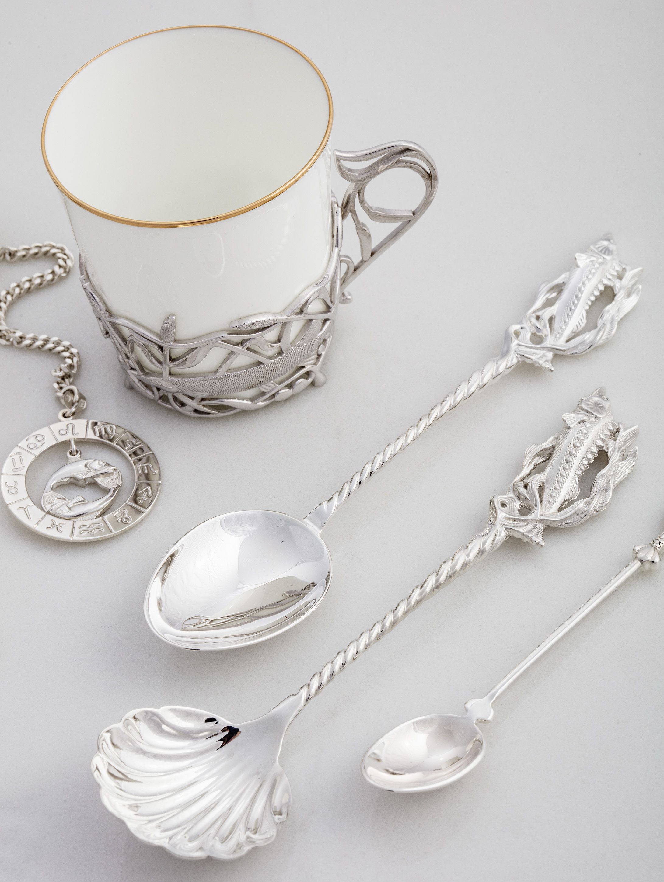 Действительно ли полезна серебряная посуда