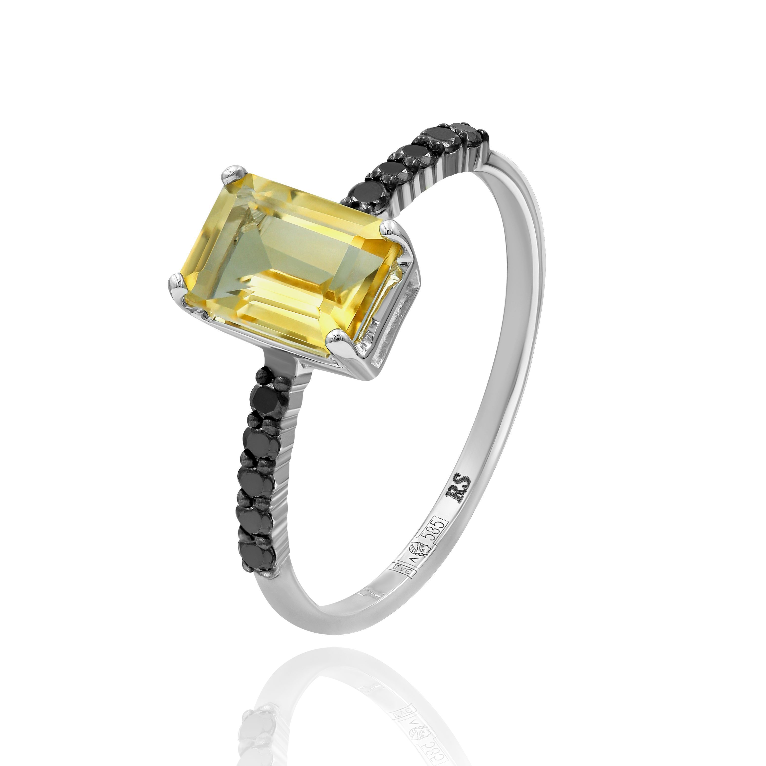 Кольцо из белого золота с цитрином и бриллиантами