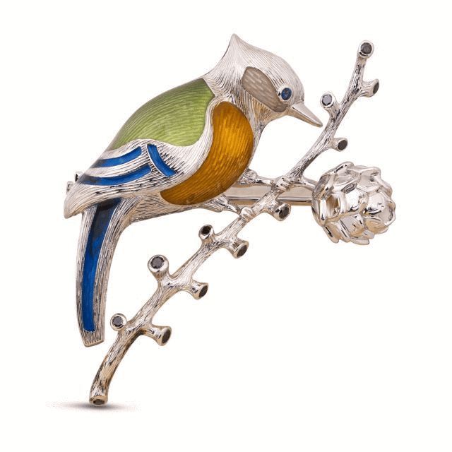 Брошь из белого золота с сапфирами