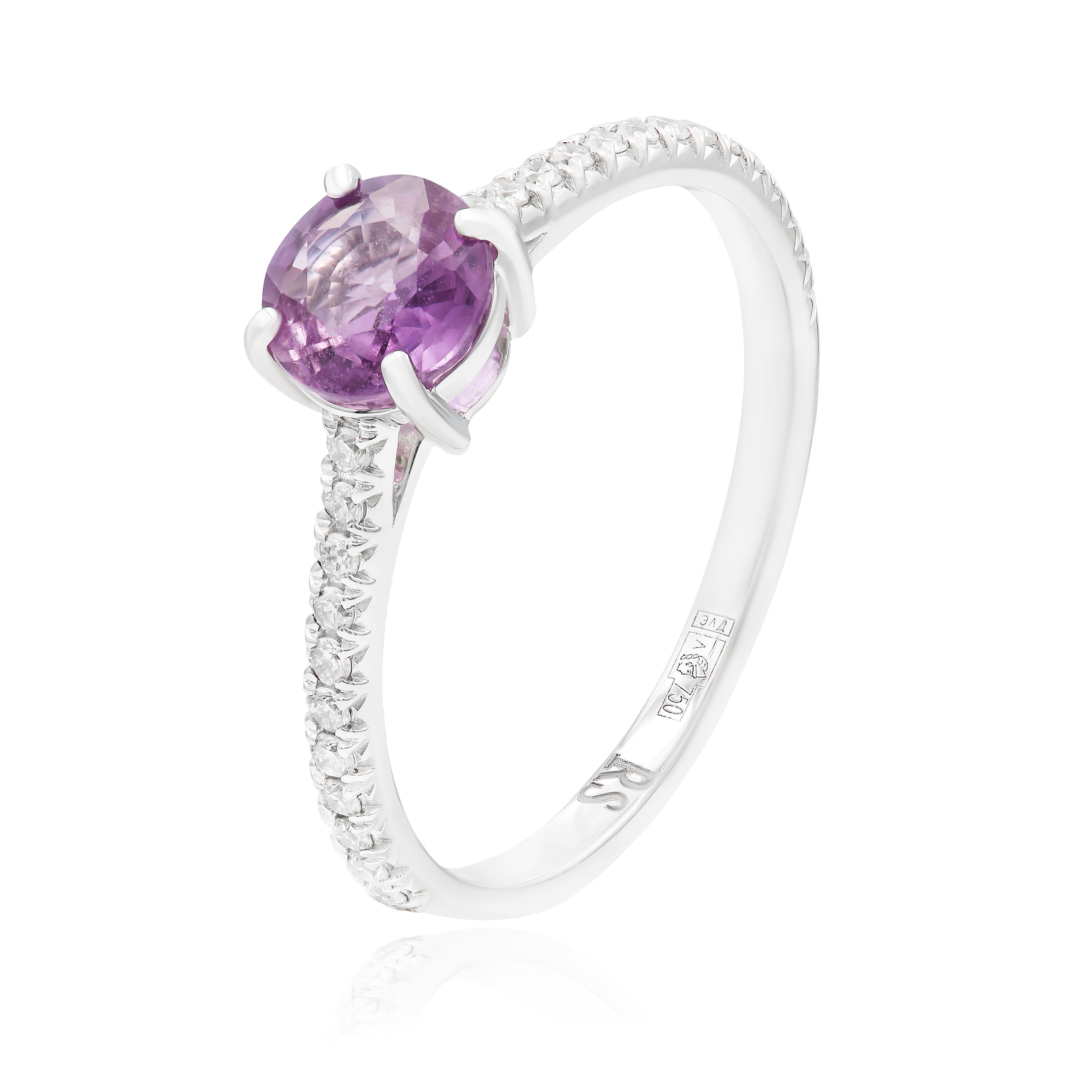 Кольцо из белого золота с сапфиром и бриллиантами