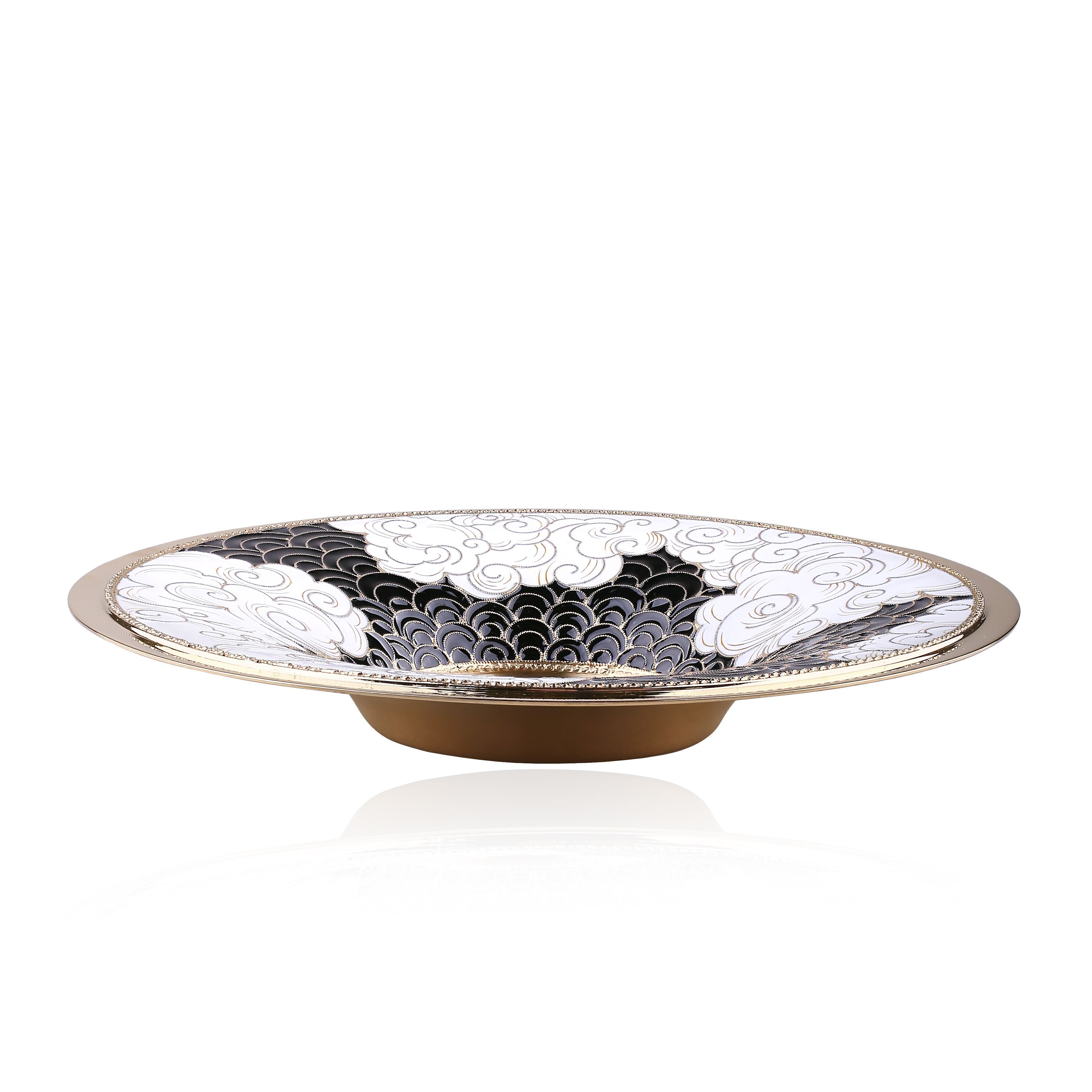 Блюдце «Дракон» из серебра