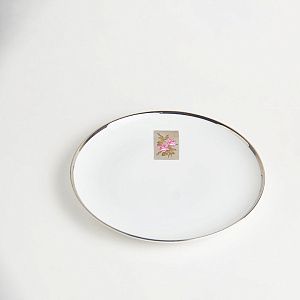 Тарелка обеденная