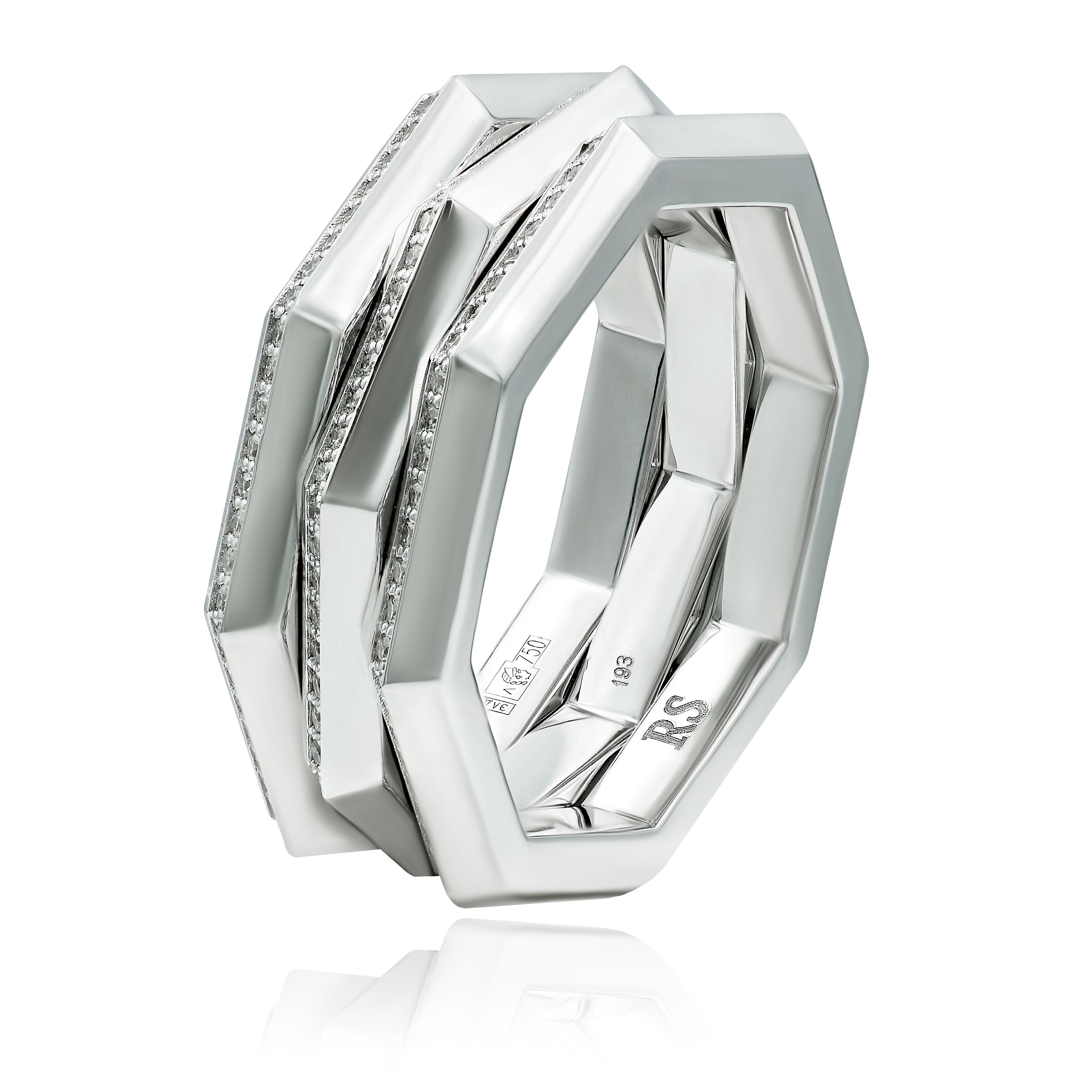 Кольцо из белого золота с бриллиантами