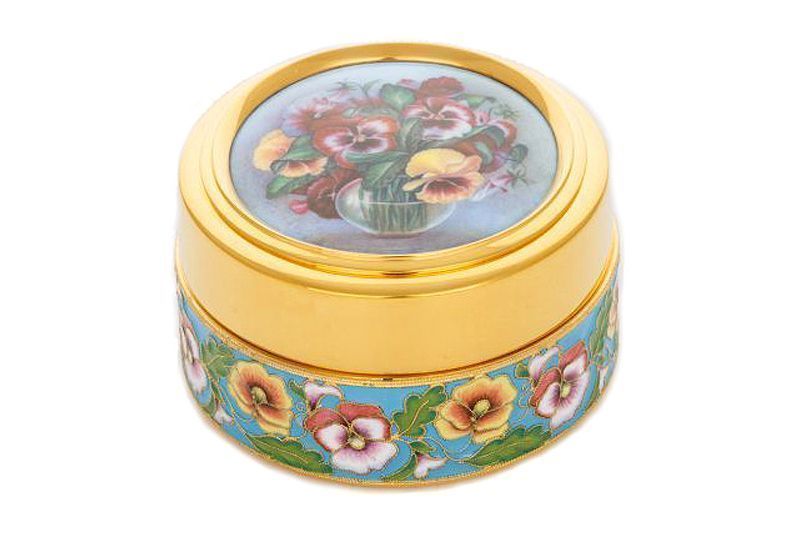 Шкатулка «Анютины глазки» из серебра