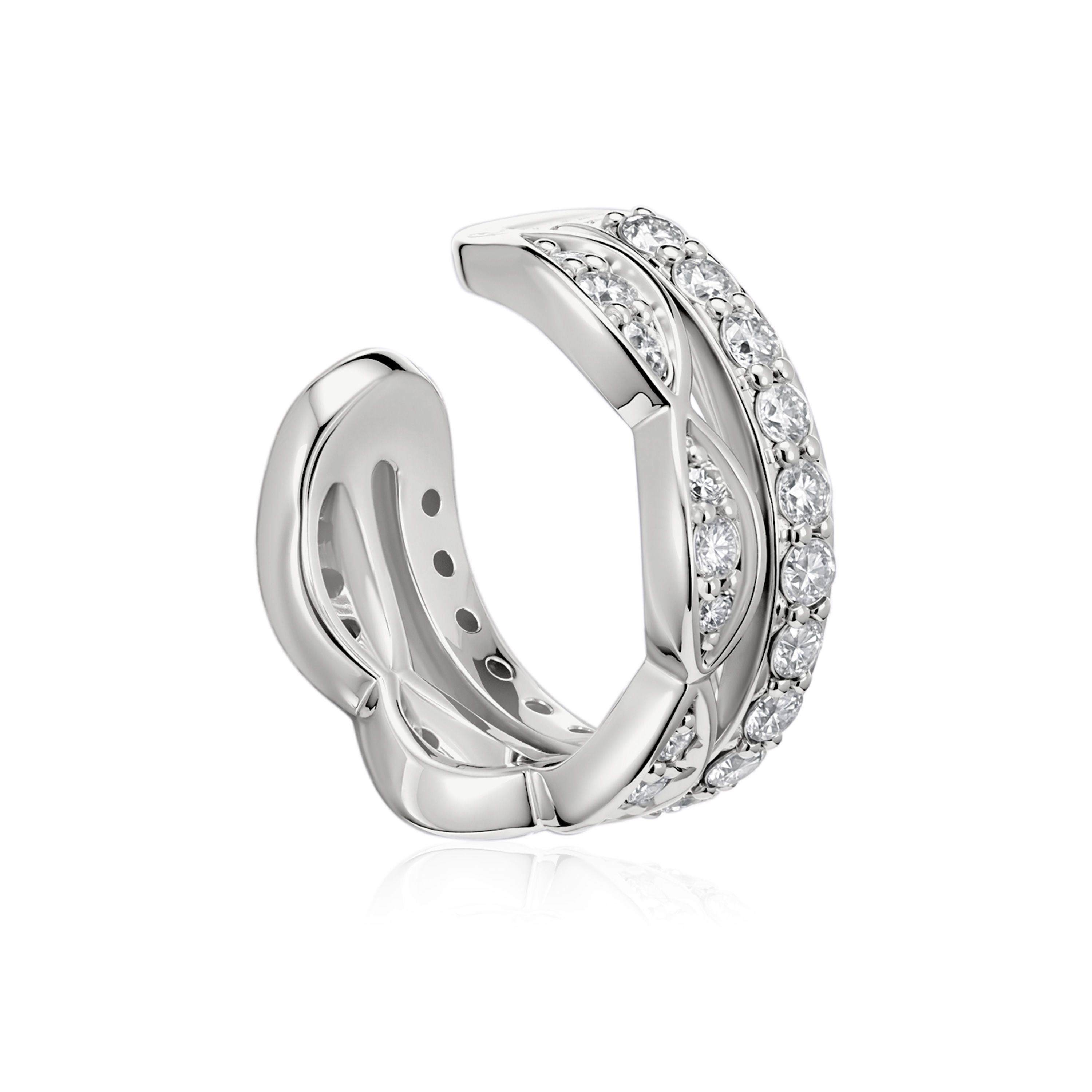 Серьга кафф из белого золота с бриллиантами