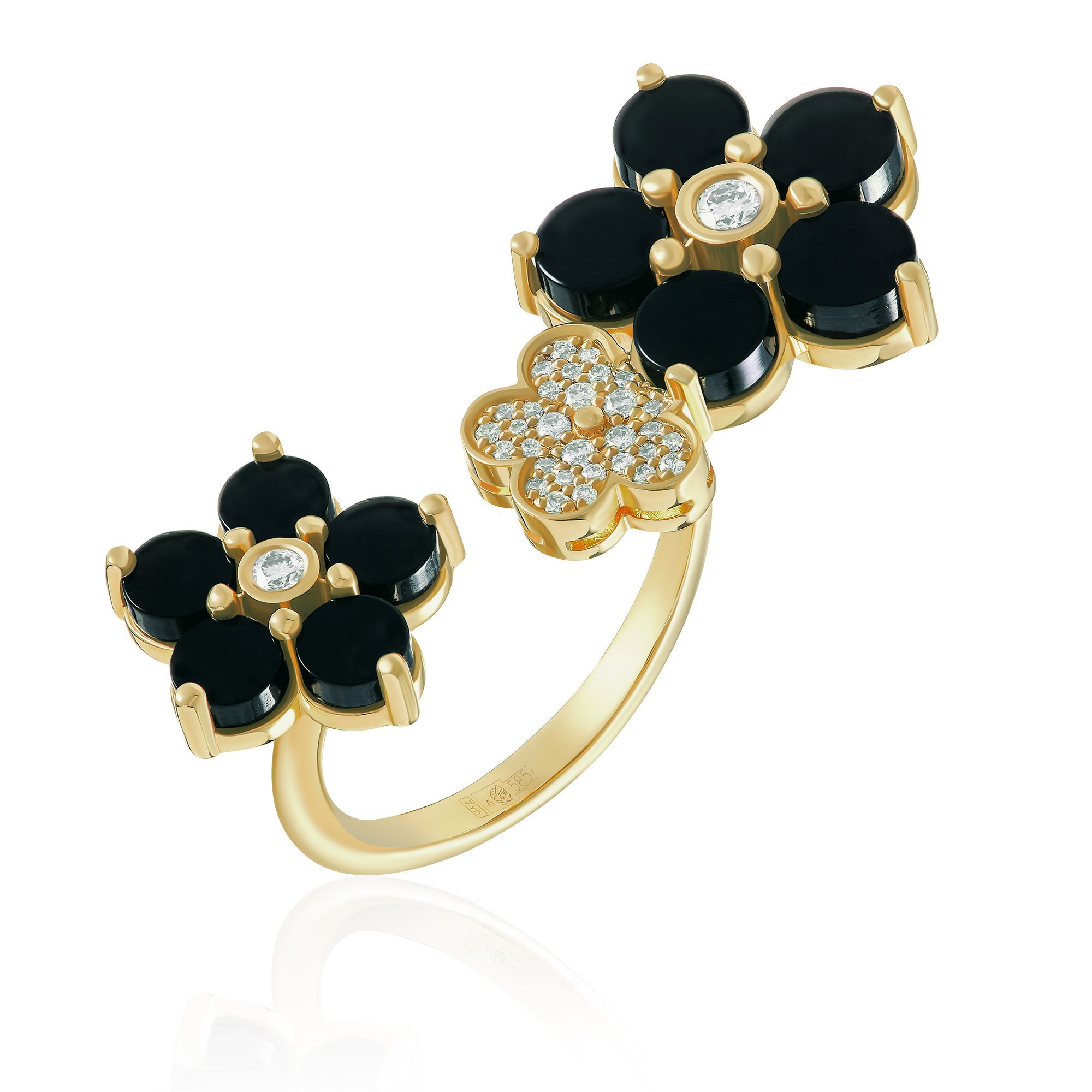 Кольцо из желтого золота с ониксом и бриллиантами