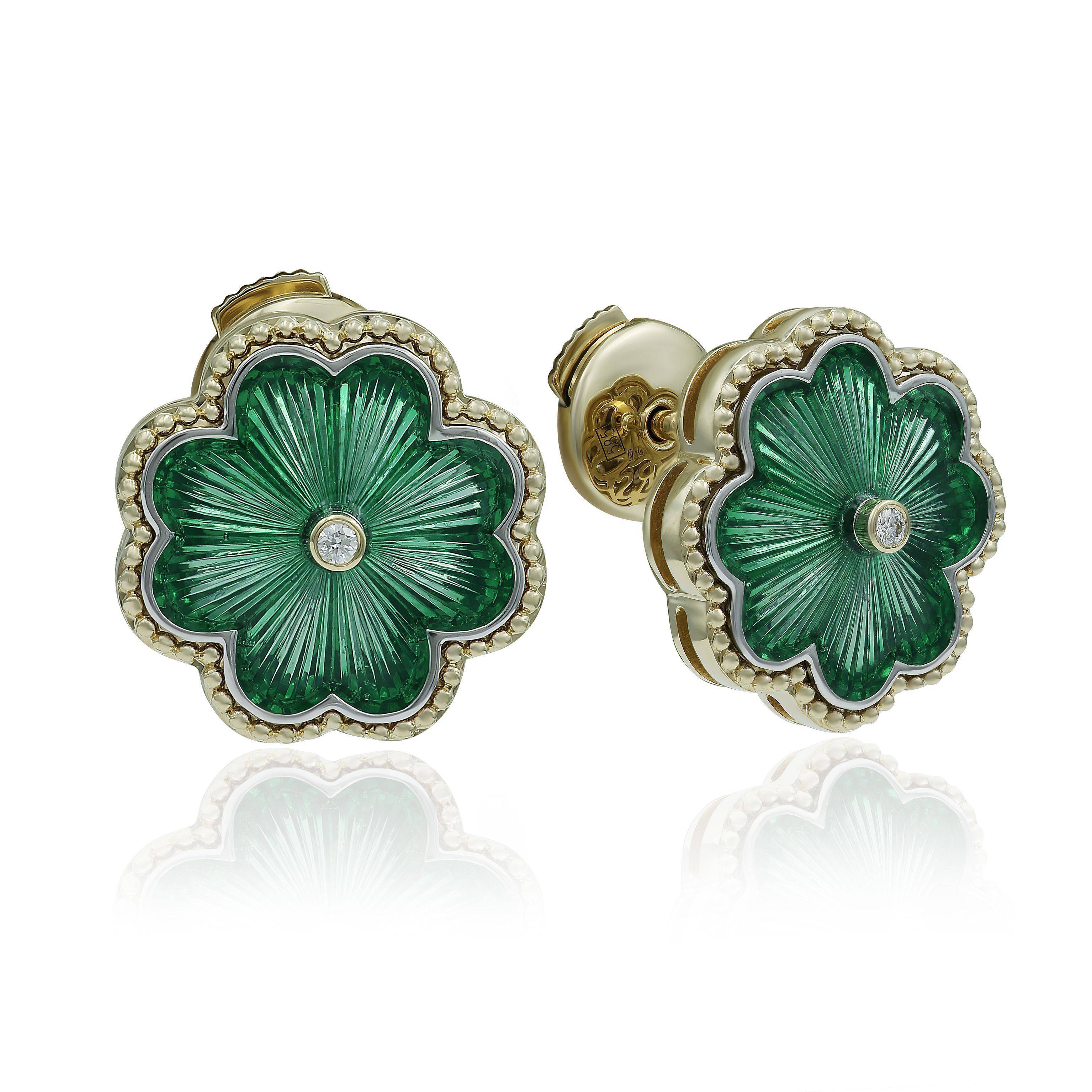 Пусеты из желтого золота с бриллиантами