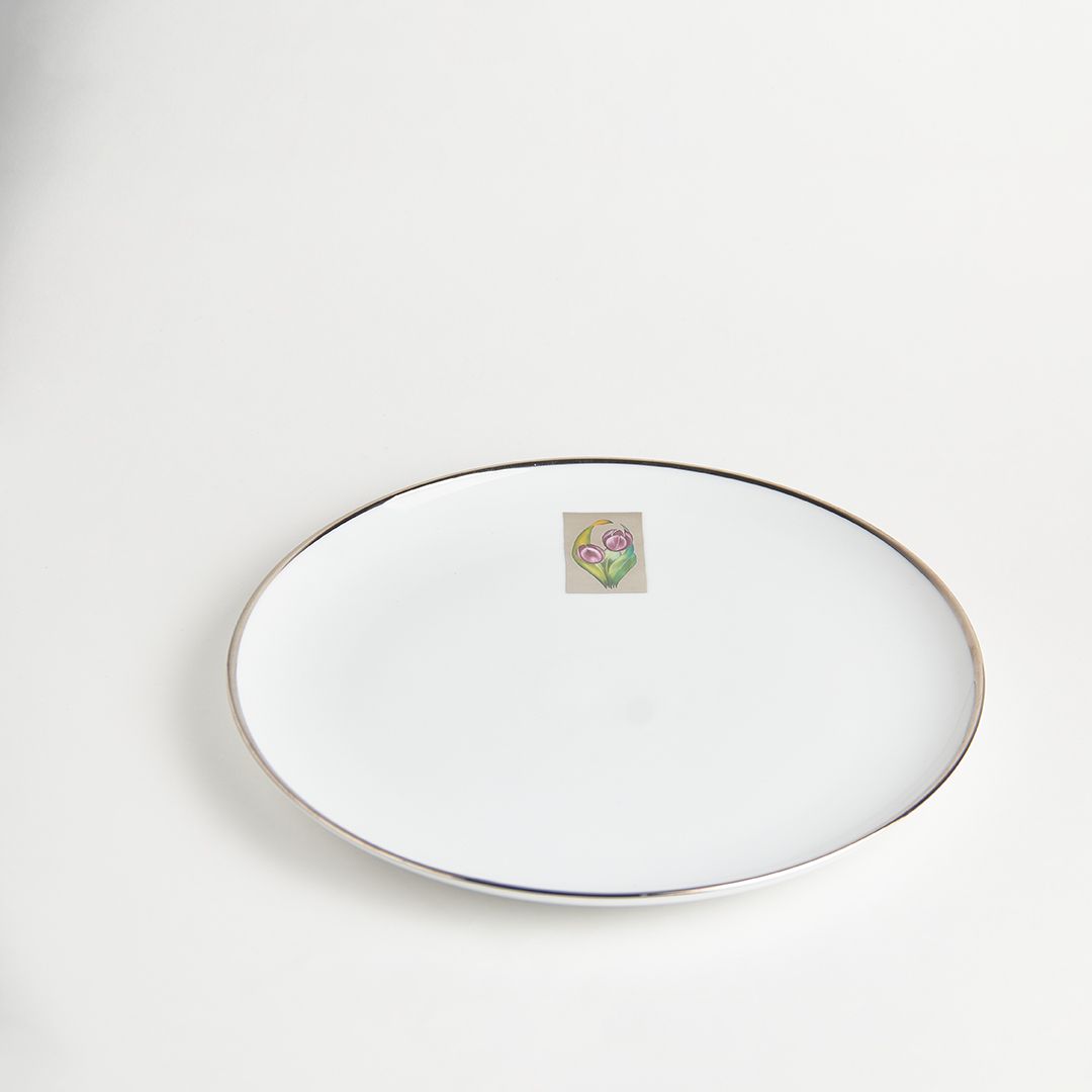 Тарелка обеденная