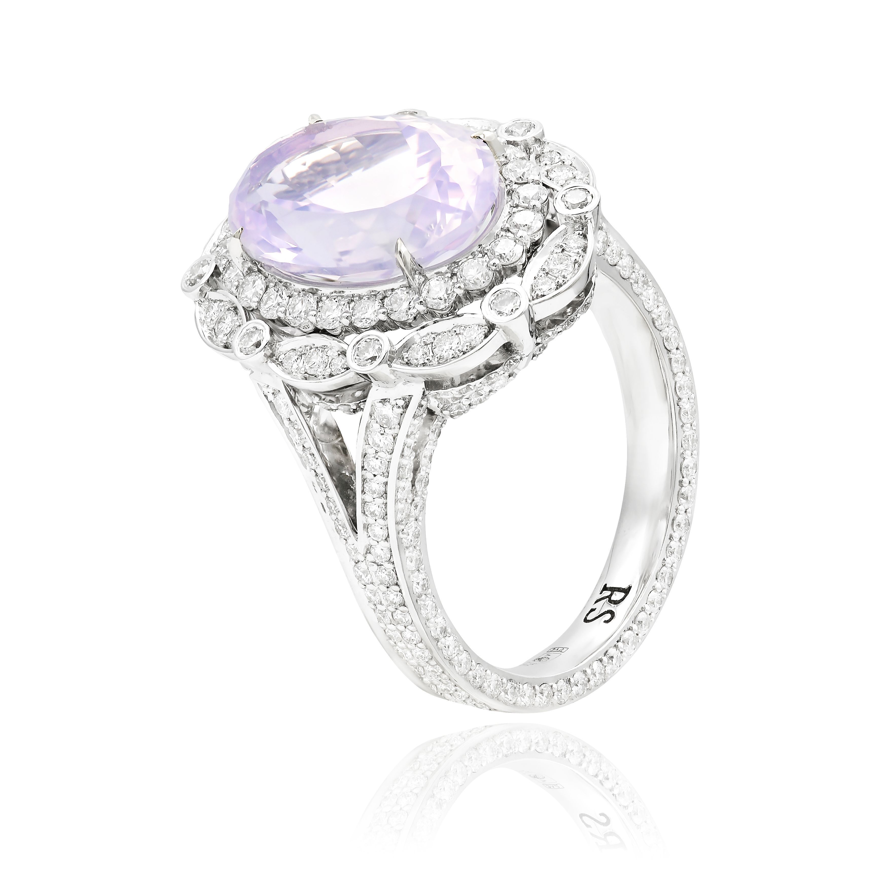 Кольцо из белого золота с аметистом 5.0 ct и бриллиантами