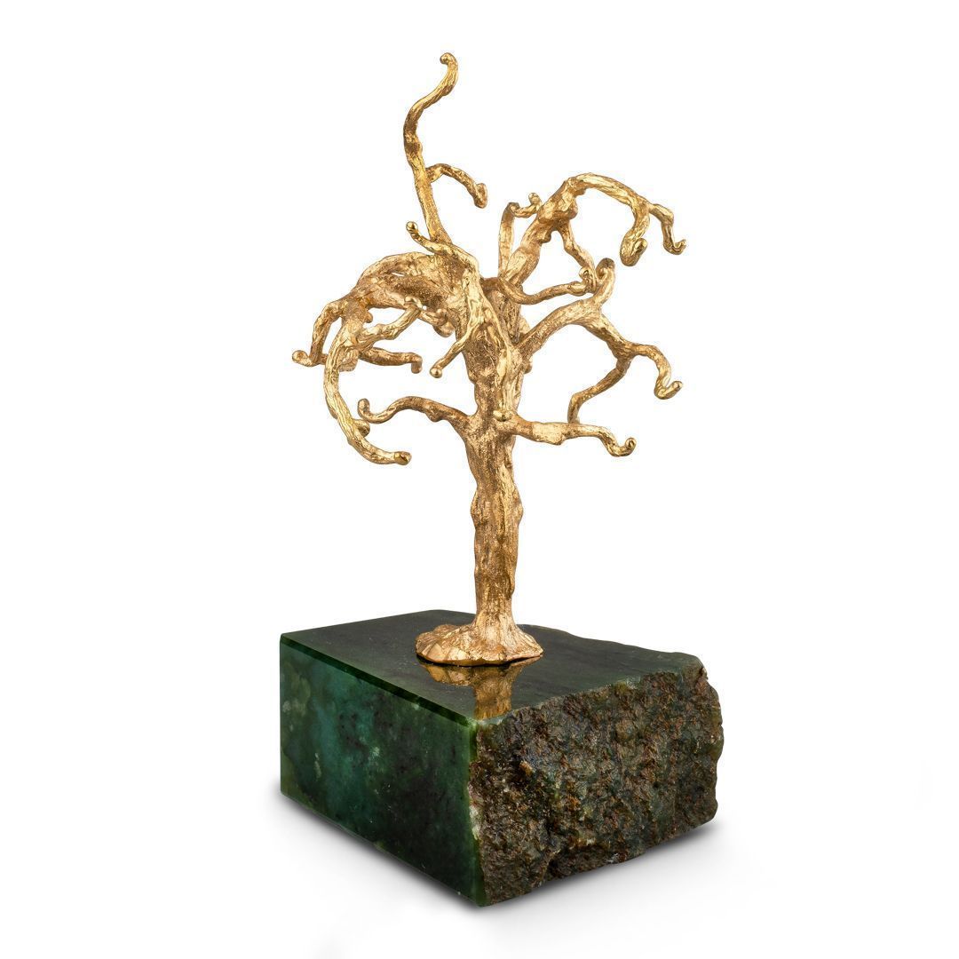 Подставка для подвесок с нефритами