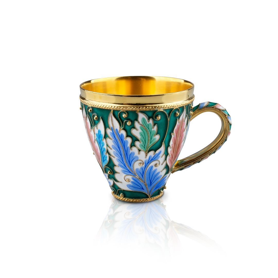 Чашка из серебра 