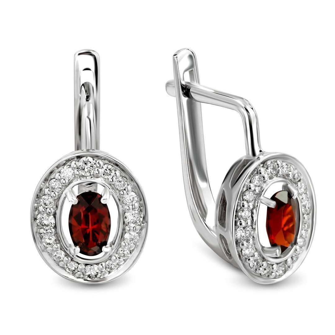 Серьги из белого золота с альмандинами и бриллиантами