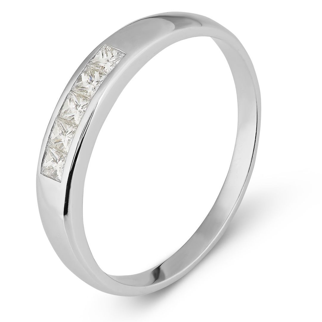 Кольцо из белого золота с бриллиантами