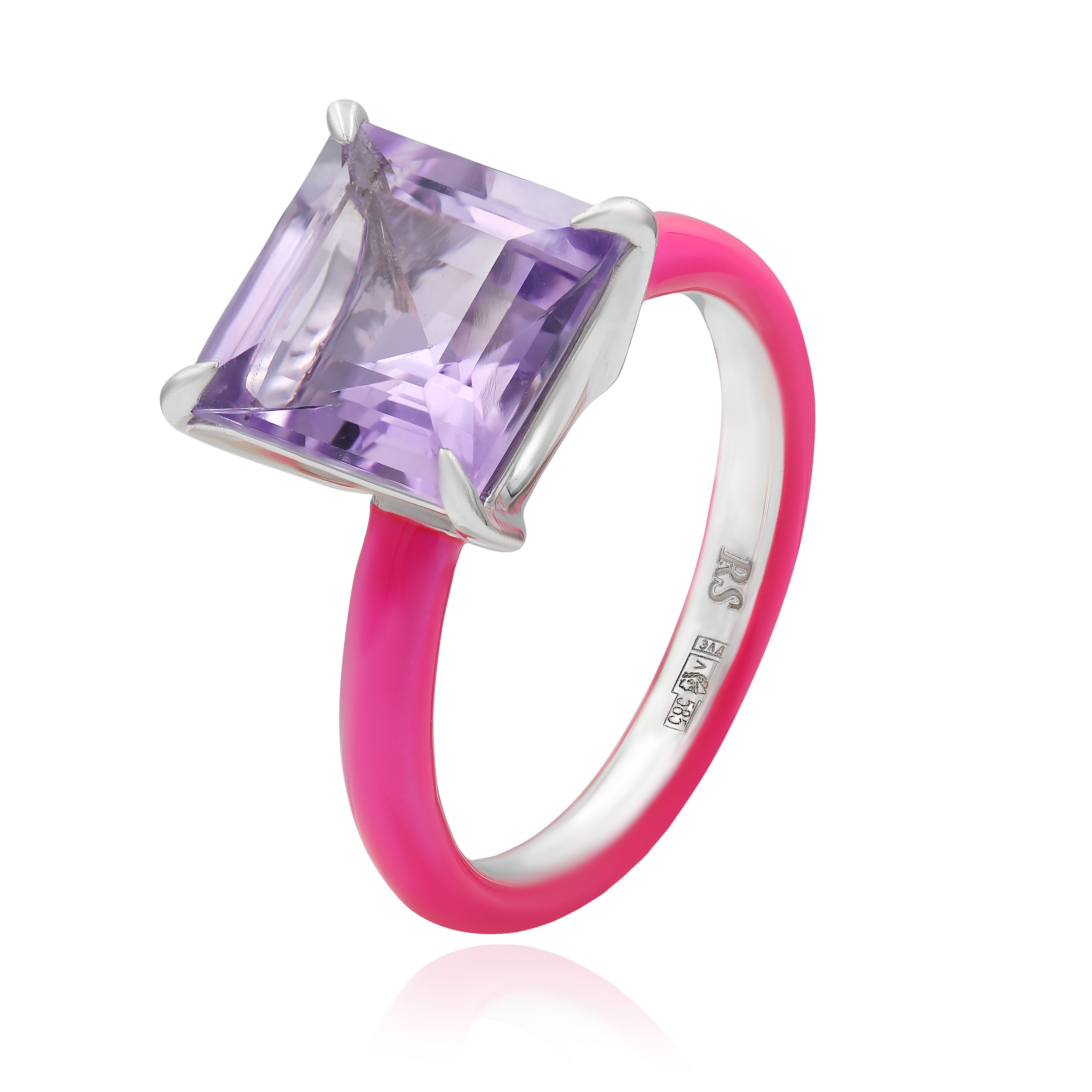 Кольцо из белого золота с аметистом