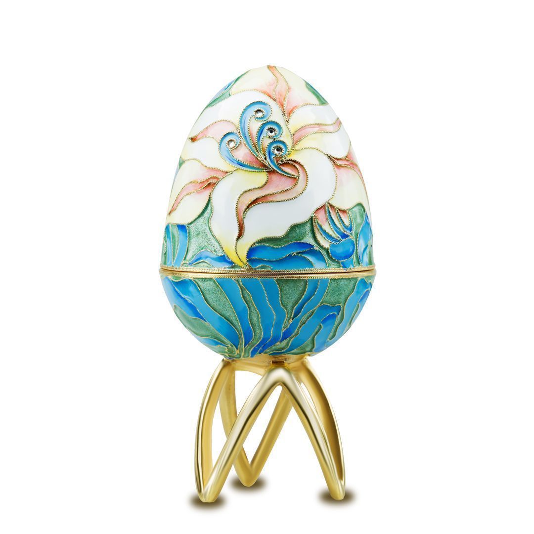 Яйцо-шкатулка «Лилия» из серебра с фианитом