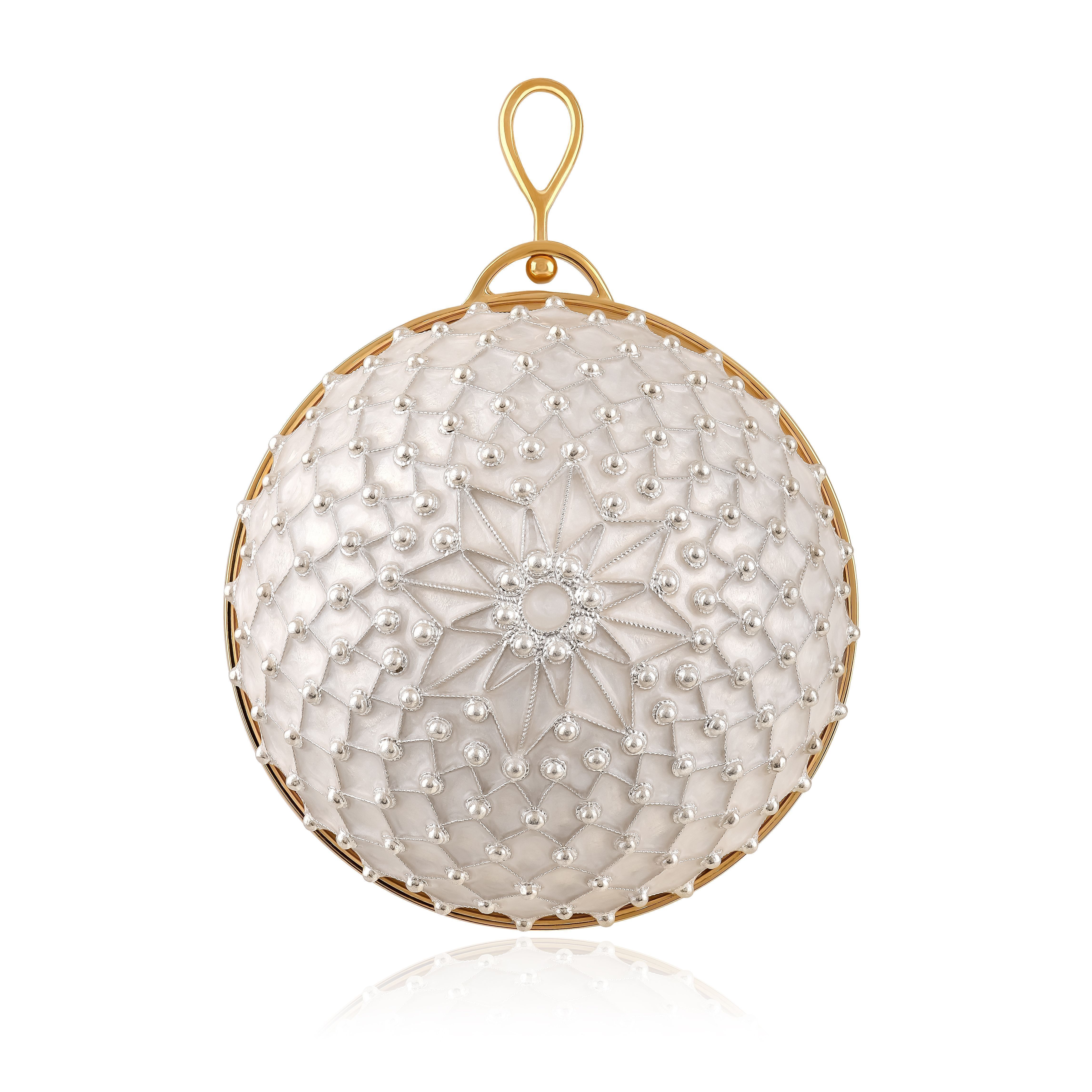 Елочный шар