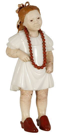 Украшение интерьера «Мамины туфли» из красного золота с кахолонгом и яшмой