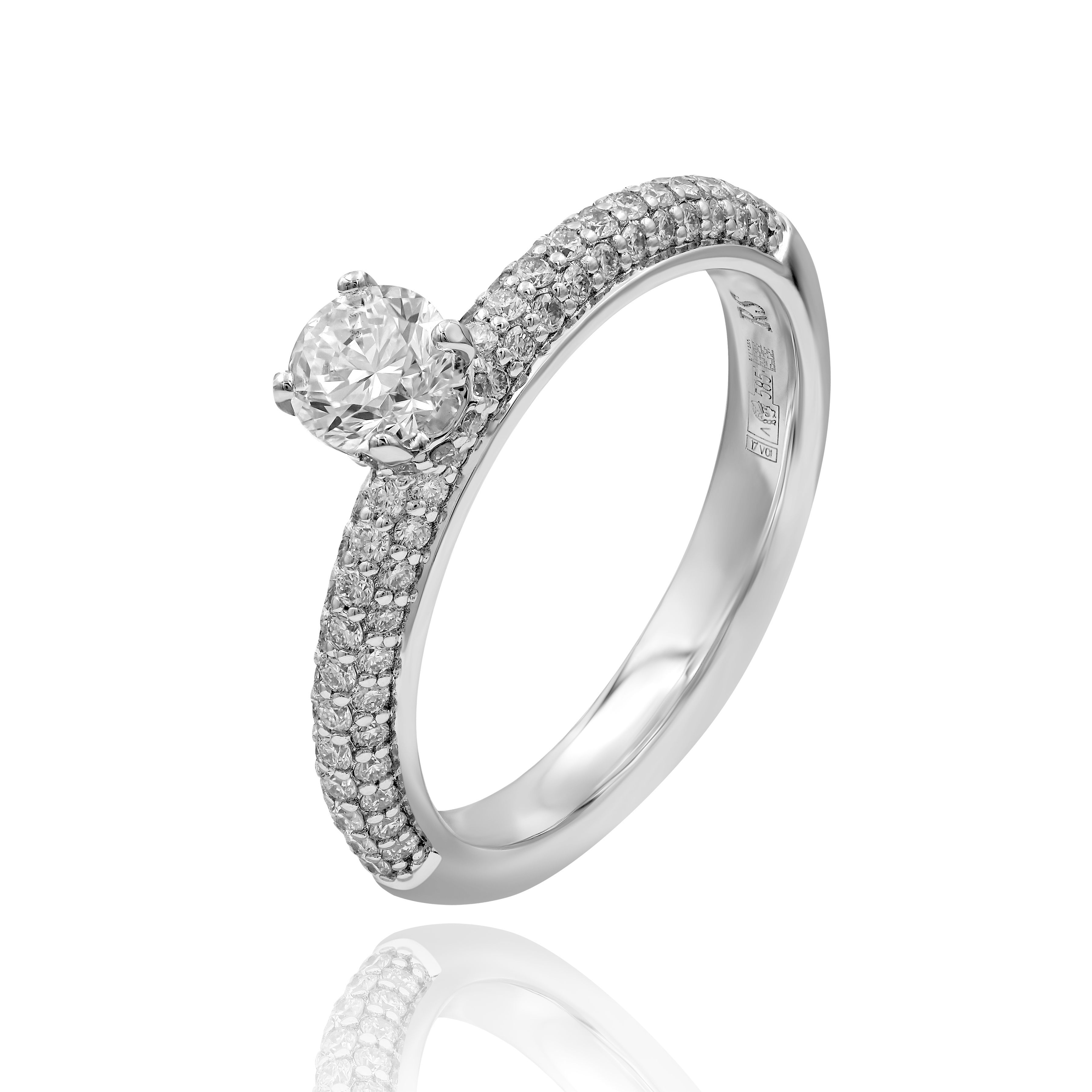 Кольцо из белого золота с бриллиантами