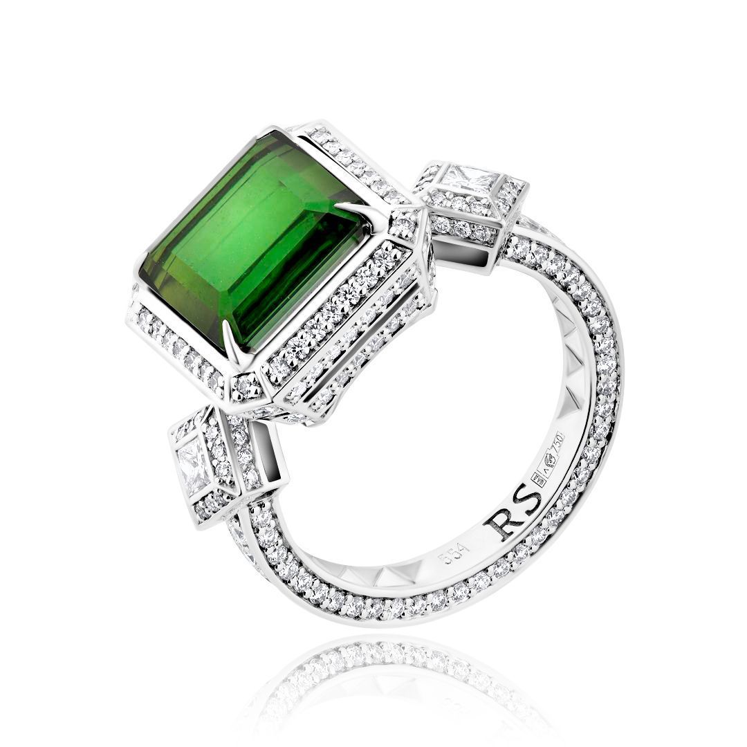 Кольцо из белого золота с турмалином и бриллиантами