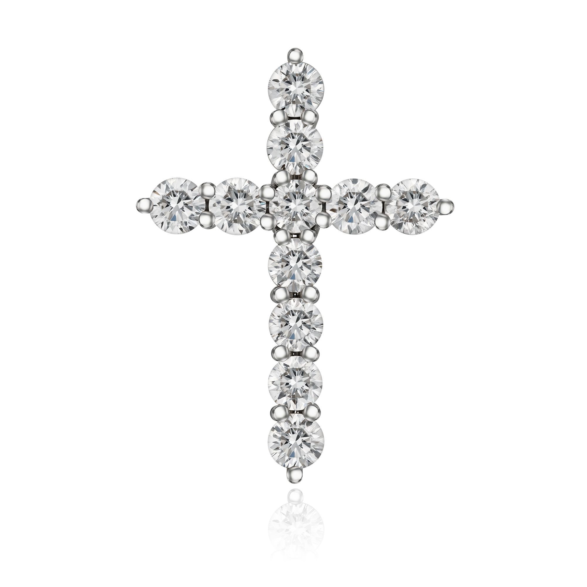 Крест из белого золота с бриллиантами