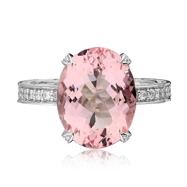 Кольцо из белого золота с морганитом 6.39 ct и бриллиантами