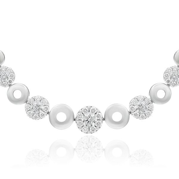 Колье из белого золота с бриллиантами