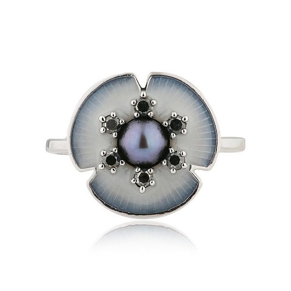 Кольцо из белого золота с жемчугом и бриллиантами