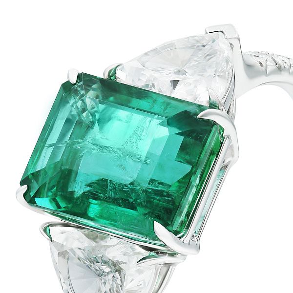 Кольцо из белого золота с изумрудом 3.42 ct и бриллиантами