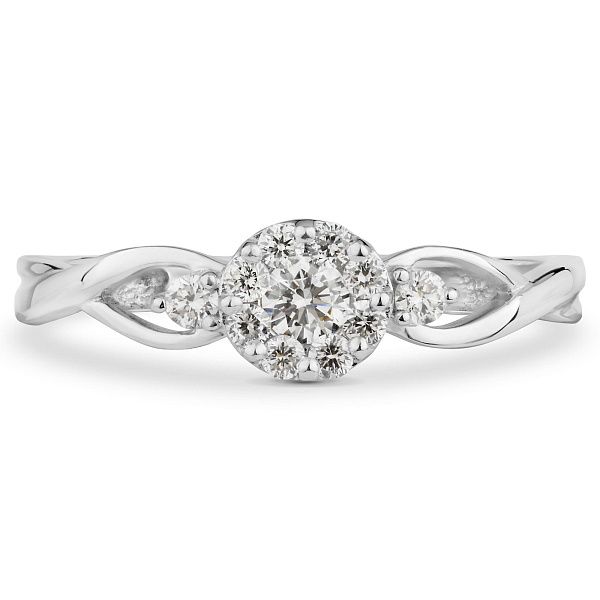 Кольцо из белого золота с бриллиантами