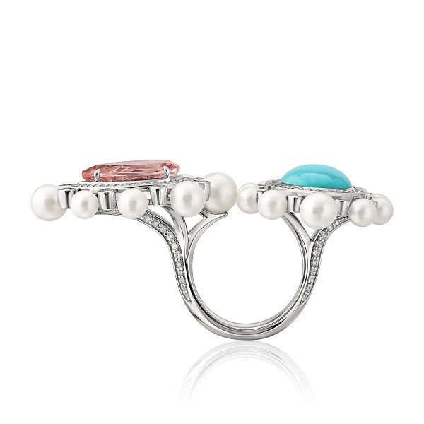 Кольцо из белого золота с бриллиантами, морганитом 4.84 ct, бирюзой и жемчугом