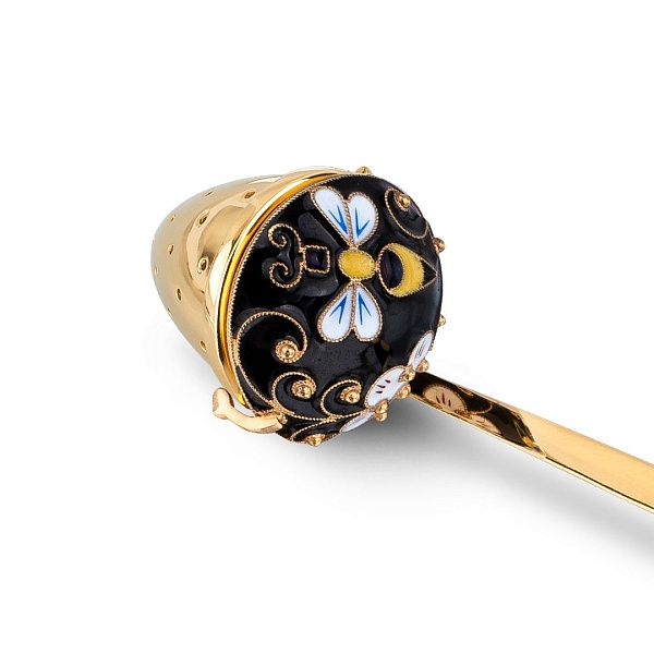 Чайница из серебра 