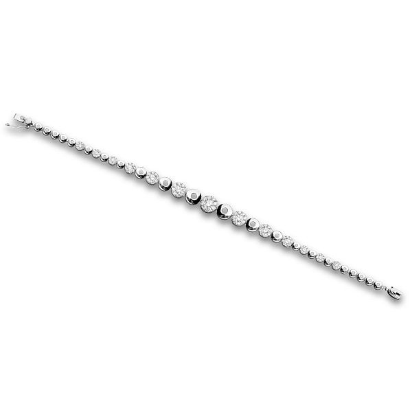 Браслет из белого золота с бриллиантами