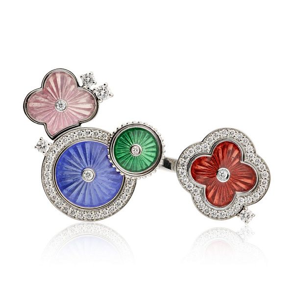 Кольцо из белого золота с бриллиантами