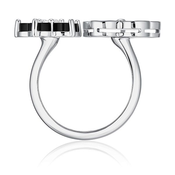 Кольцо из белого золота с ониксом и бриллиантами