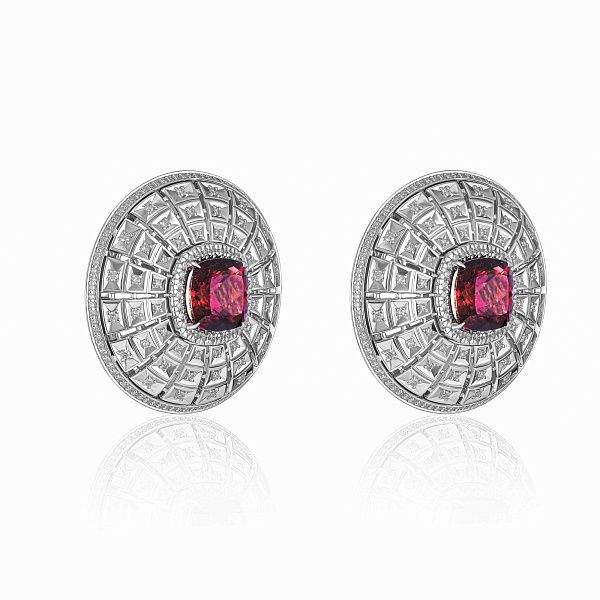 Серьги из белого золота с бриллиантами и турмалинами 8.45 ct