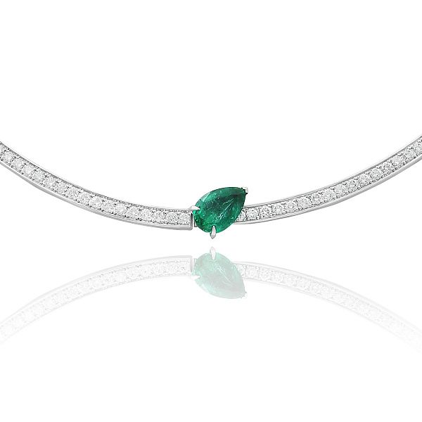 Колье «BATEAU» из белого золота с изумрудом 1.98 ct и бриллиантами