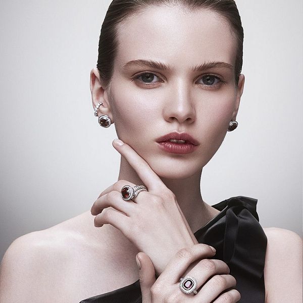 Пусеты из белого золота с турмалинами 6.665 ct и бриллиантами