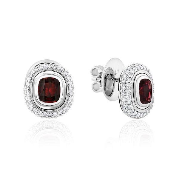 Пусеты из белого золота с бриллиантами и шпинелью 1.84 ct