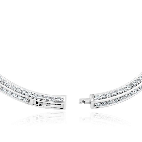 Браслет из белого золота с бриллиантами