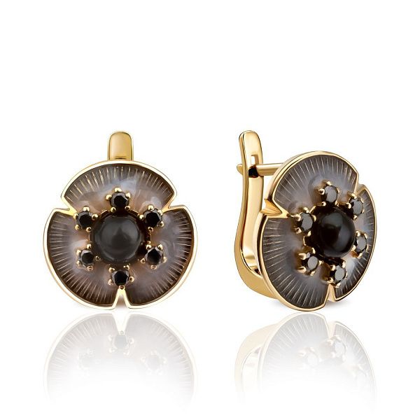 Серьги из желтого золота с бриллиантами и жемчугом