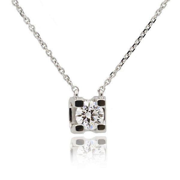 Колье из белого золота с бриллиантом