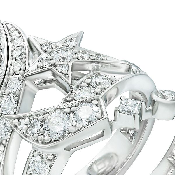 Кольцо из белого золота с бриллиантами и лунным камнем 1.27 ct