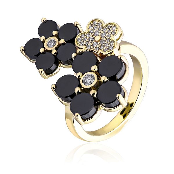 Кольцо из желтого золота с ониксом и бриллиантами