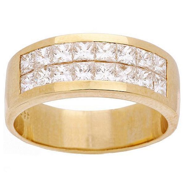 Кольцо из желтого золота с бриллиантами