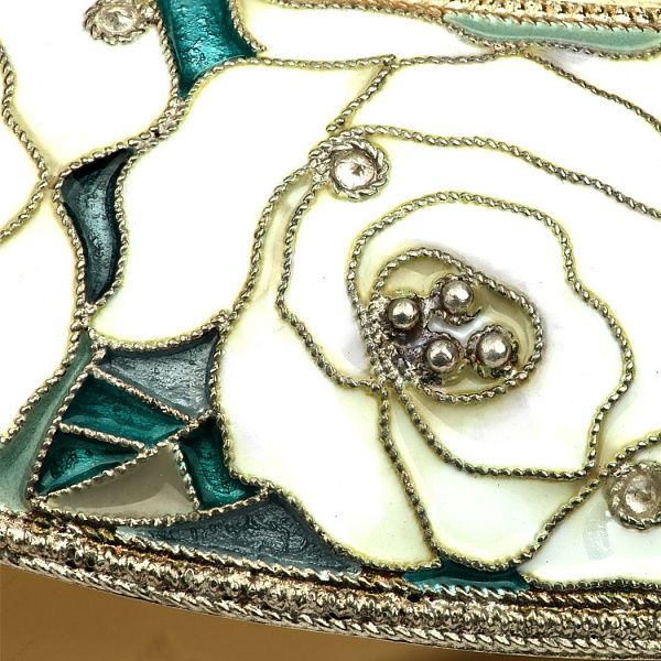 Ковш из серебра с фианитами