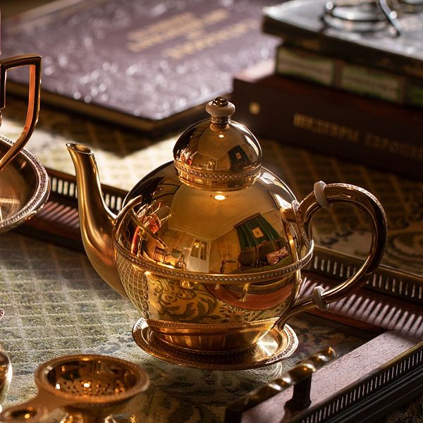 Чайник из серебра 