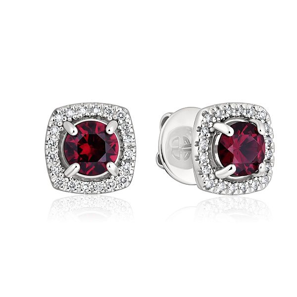 Пусеты из белого золота с бриллиантами и родолитами 1.3 ct