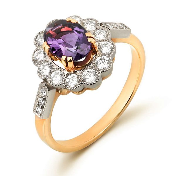Кольцо из желтого золота с аметистом и бриллиантами
