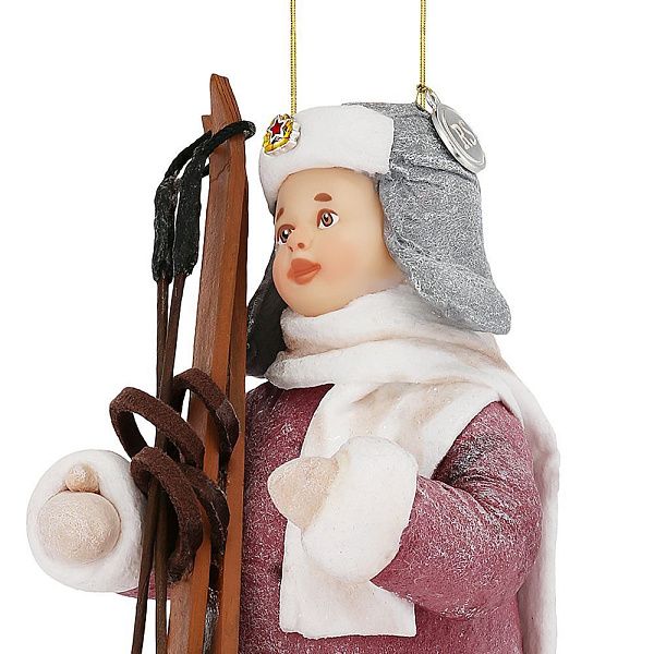 Елочная игрушка «Слава с лыжами»