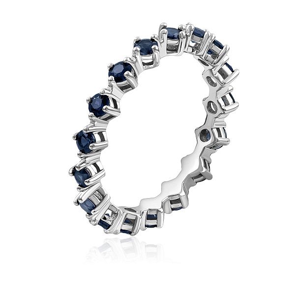Кольцо из белого золота с сапфирами